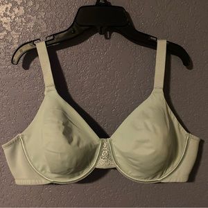 Vanity Fair 42C light blue bra